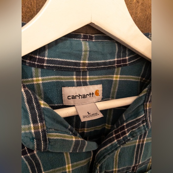 Carhartt Men’s Flannel Plaid Long Sleeve Button Down - Picture 4 of 4